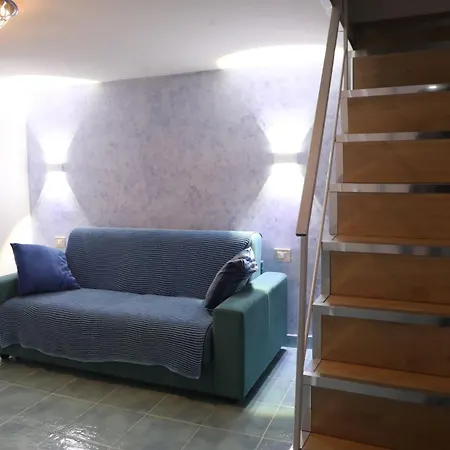 Frontemare Guest house *