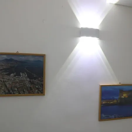 Frontemare Konukevi Napoli