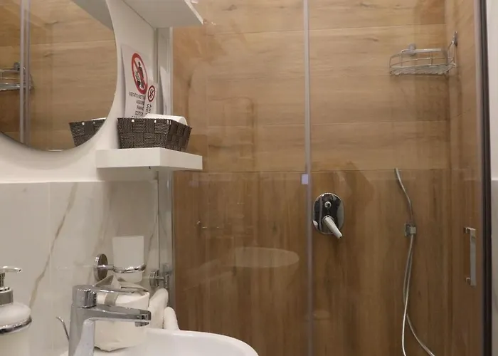 Frontemare ゲストハウス 4*