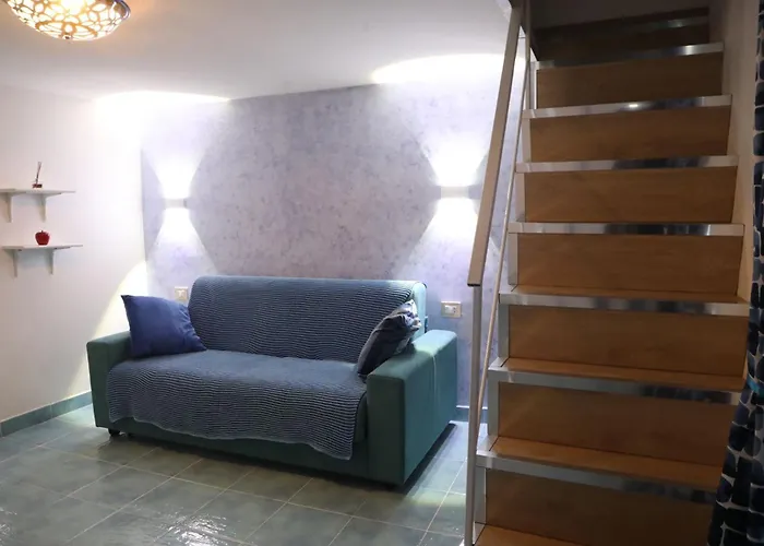 Frontemare ゲストハウス 4*