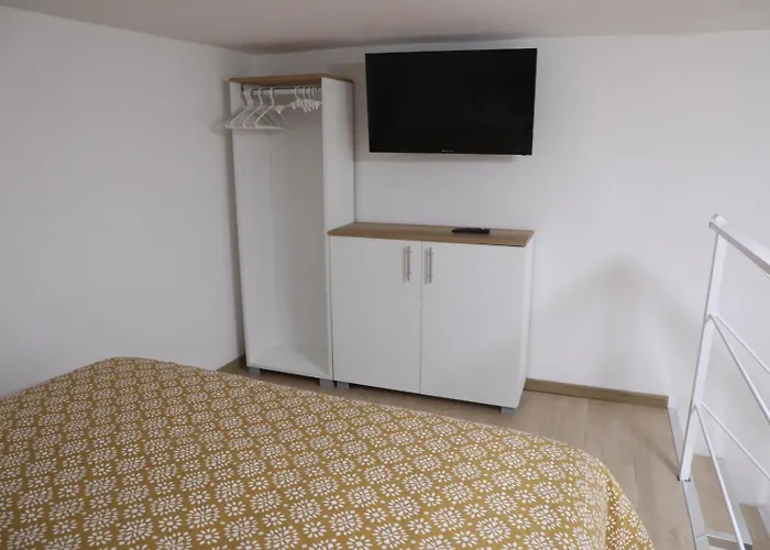 Frontemare ナポリ