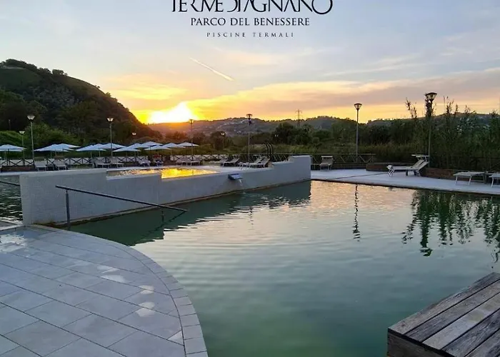 Frontemare ナポリ